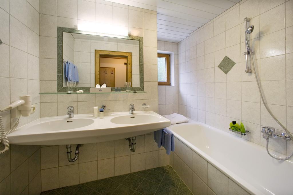 Alpenhotel Tirolerhof Gerlos Rom bilde
