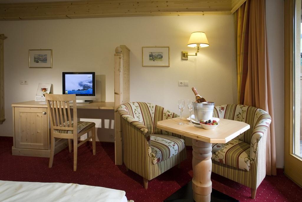 Alpenhotel Tirolerhof Gerlos Eksteriør bilde